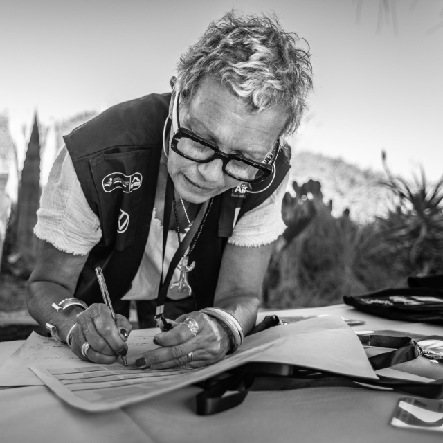 Valerie du Crest - Commissaire village