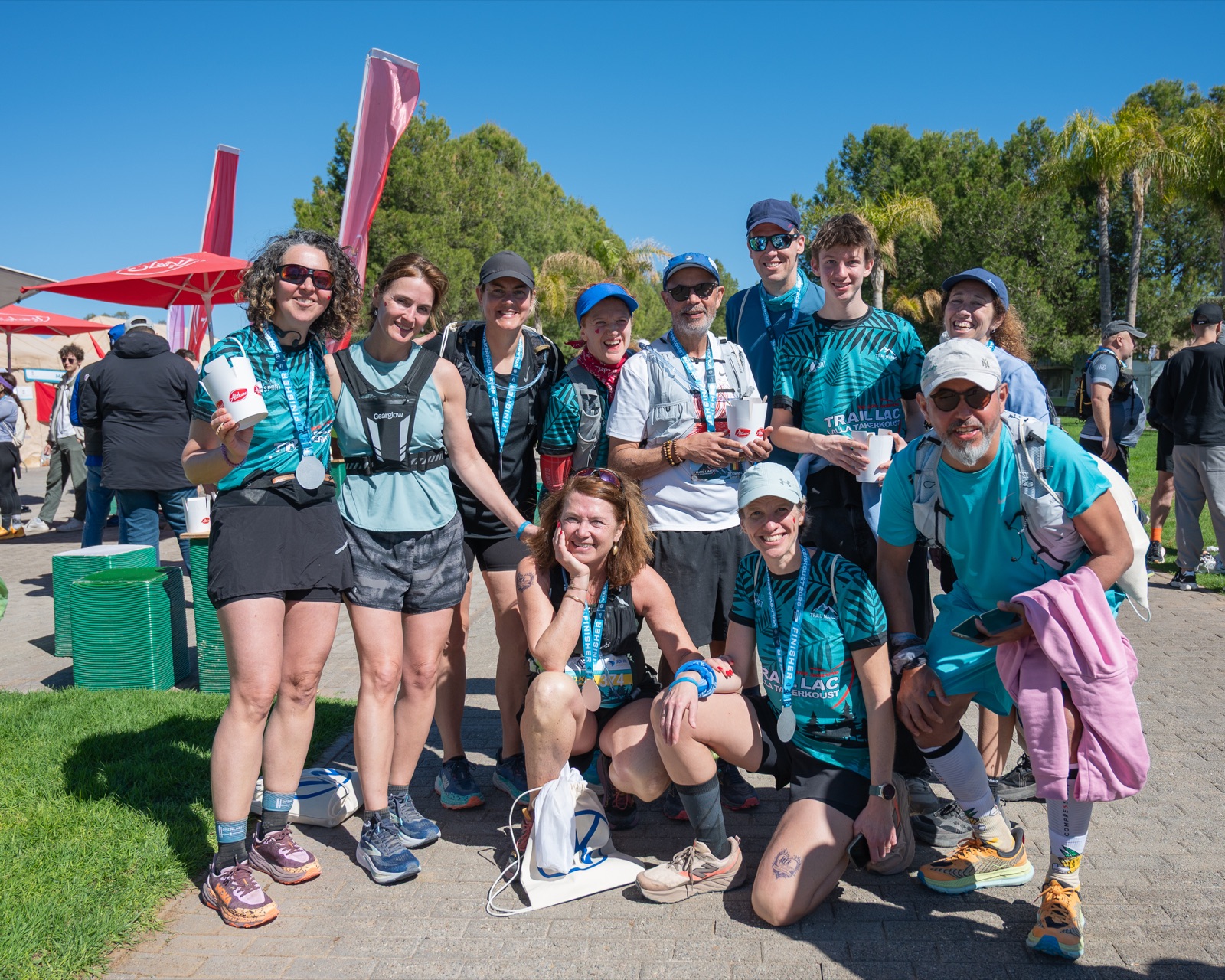 Finishers du Trail Takerkoust au village de course